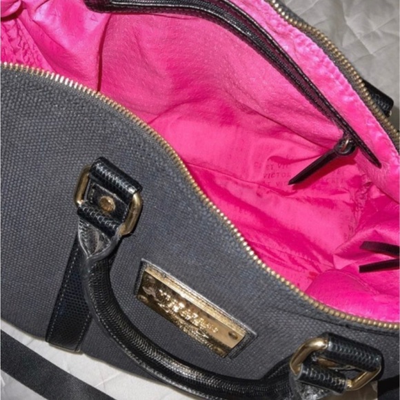 Victoria's Secret vintage canvas luggage - Picture 5 of 6